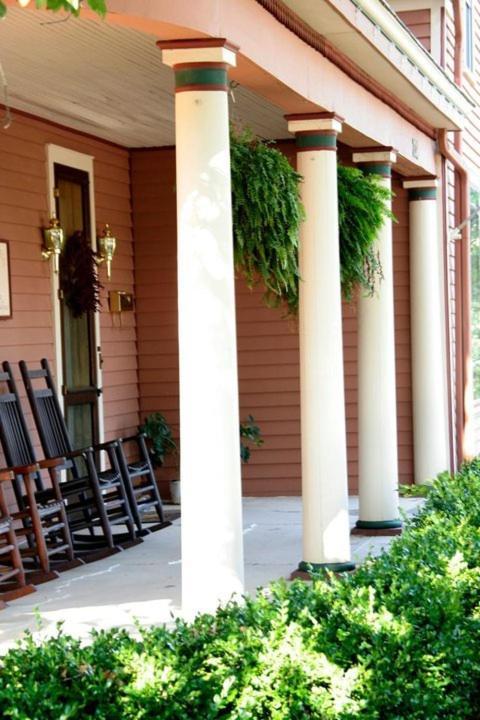 The Corner House Bed & Breakfast Nicholasville Exterior photo